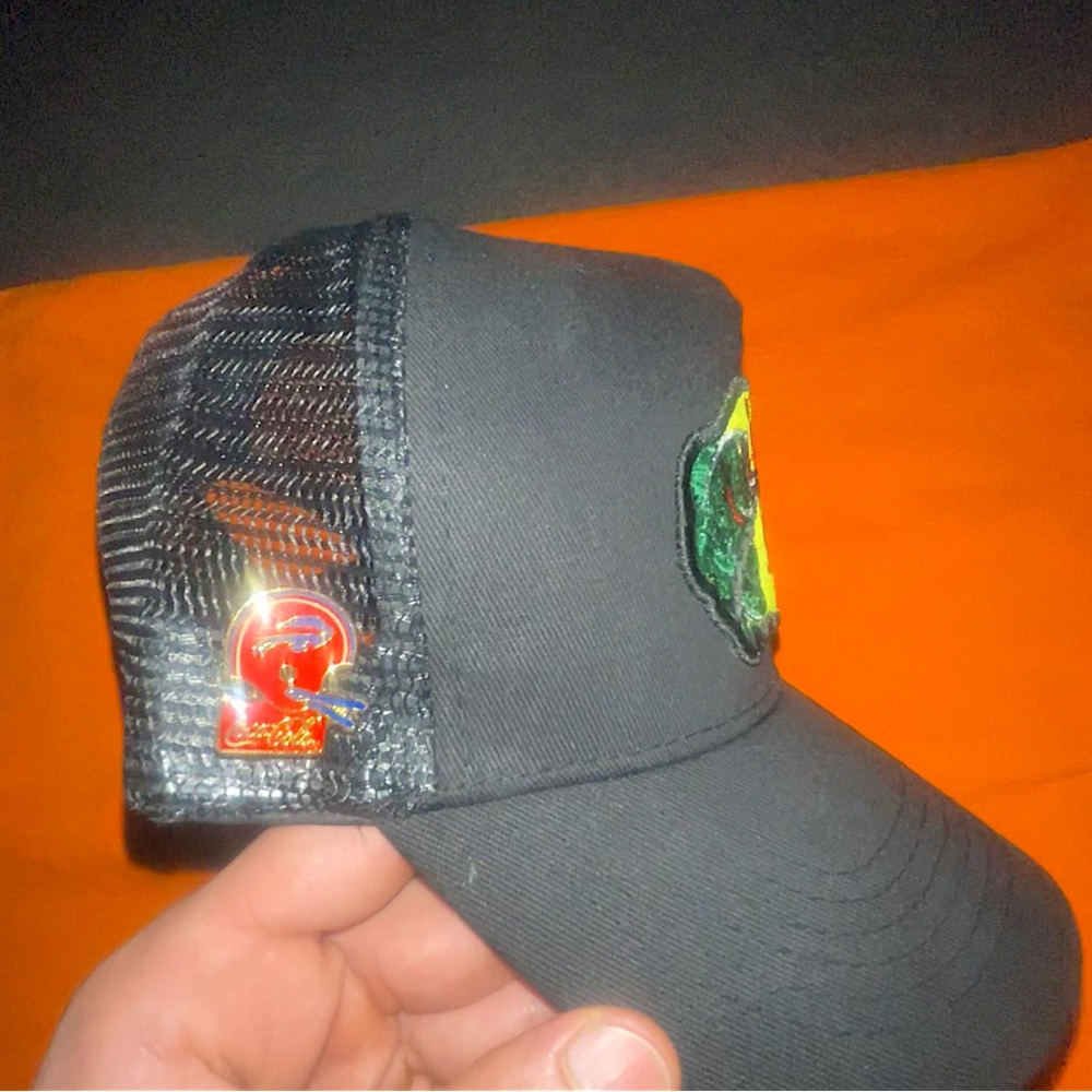 Buffalo Bills Hat Pin NFL